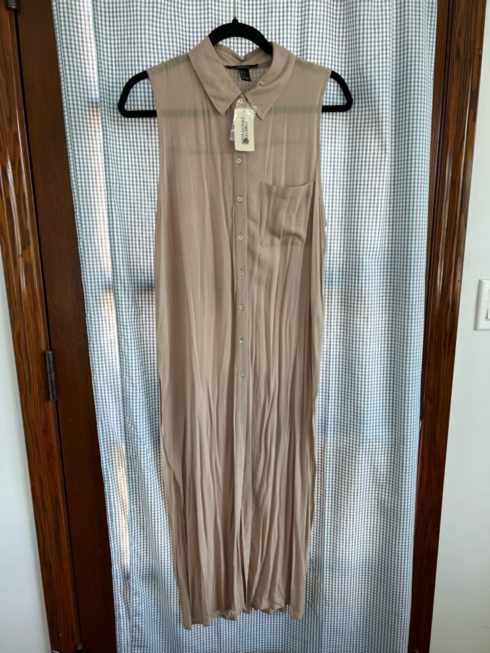 Forever 21 Taupe Button-Front Sleeveless Maxi Dress